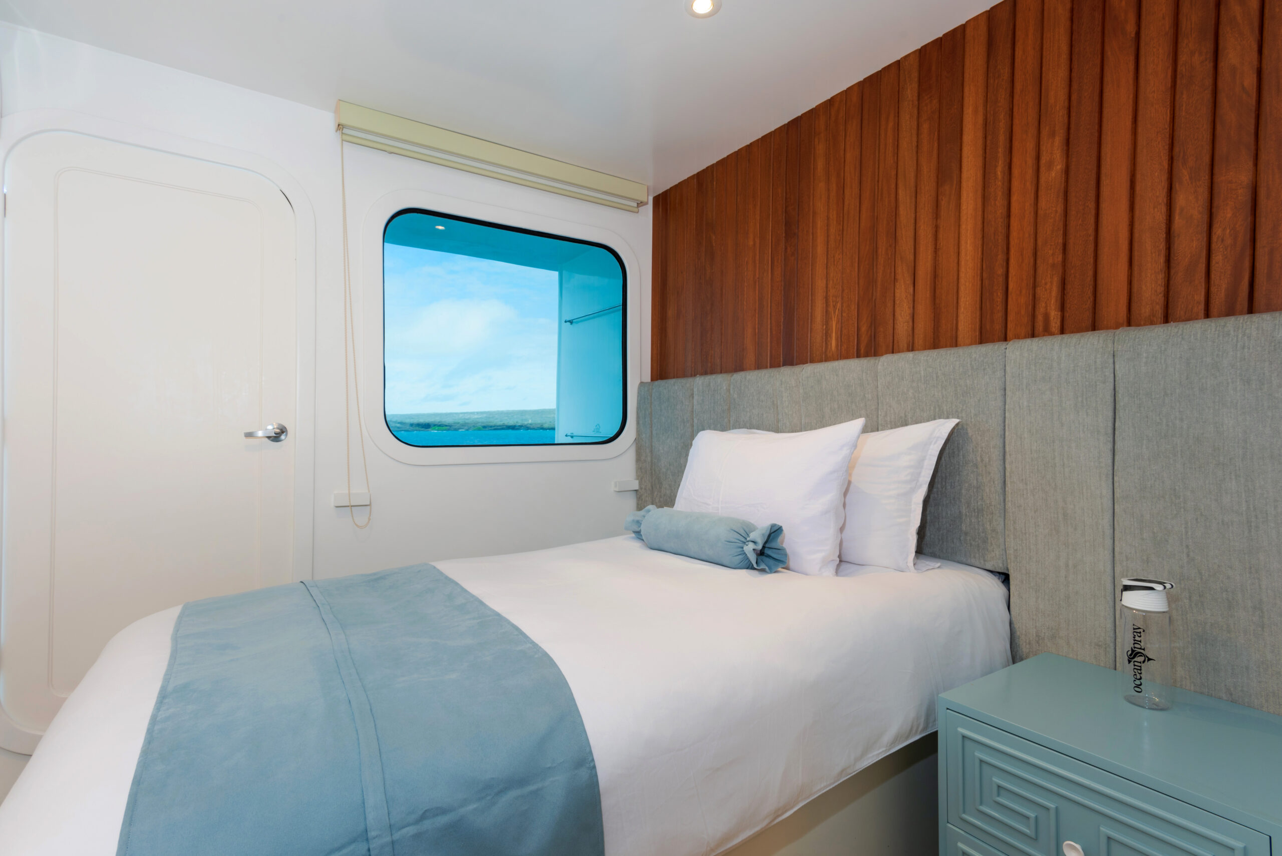 Ocean Spray Dining Area Dining area on Ocean Spray yacht