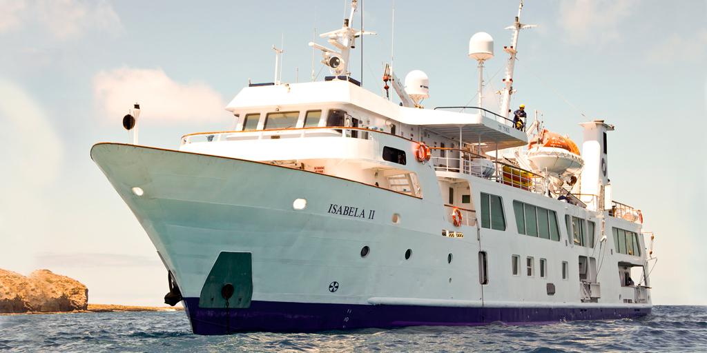 Isabella II Luxury Class Cruise Isabella II luxury cruise ship sailing in the Galapagos